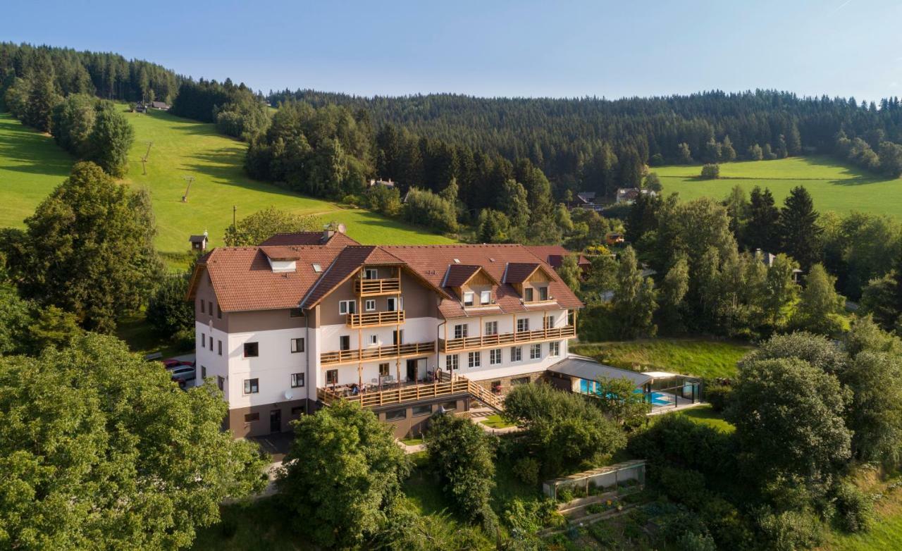 Hotel Schwengerer Monichwald Exterior photo